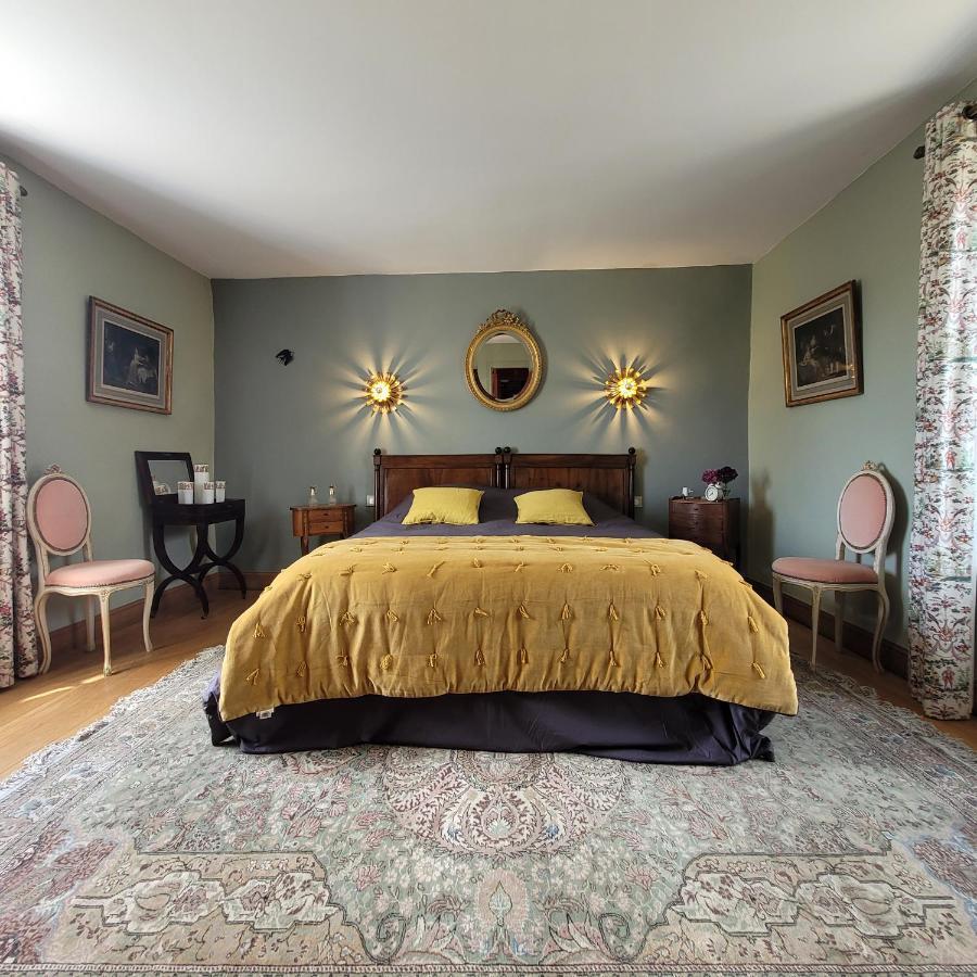 Gite De Charme Au Manoir Du Plessis-Quinquis Sainte-Seve Exteriör bild