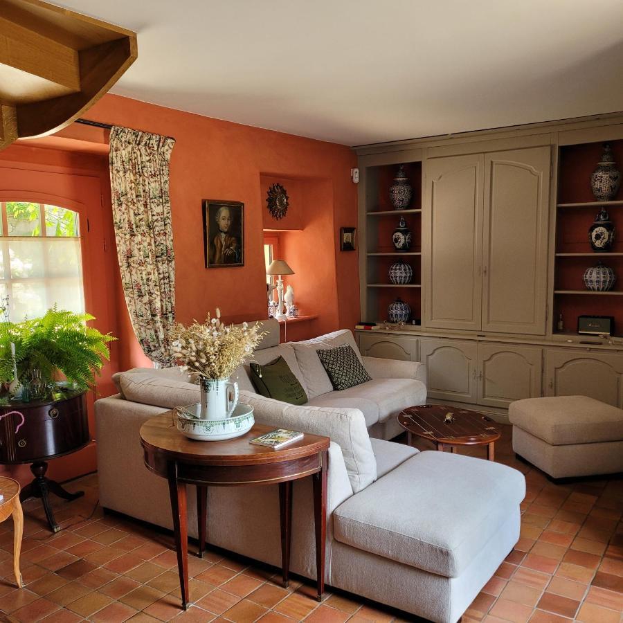 Gite De Charme Au Manoir Du Plessis-Quinquis Sainte-Seve Exteriör bild